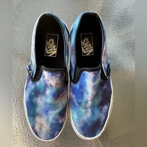 Vans (kids) mens 6.0, womens 7.5